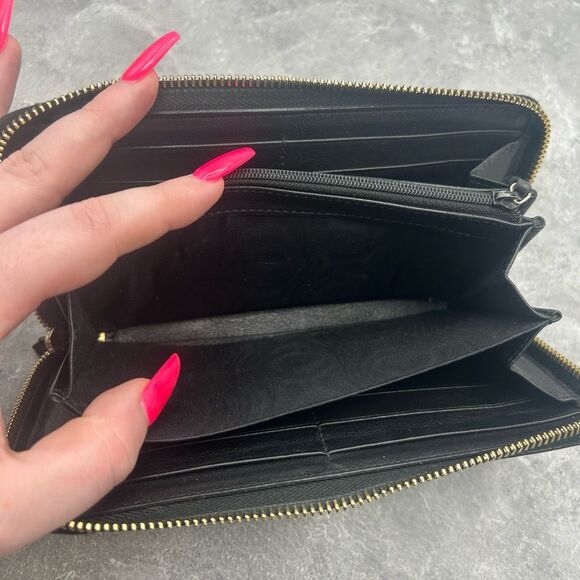 GUCCI Micro Guccissima Black Patent Leather Zip Around Long Luxury Wallet - Picture 10 of 16